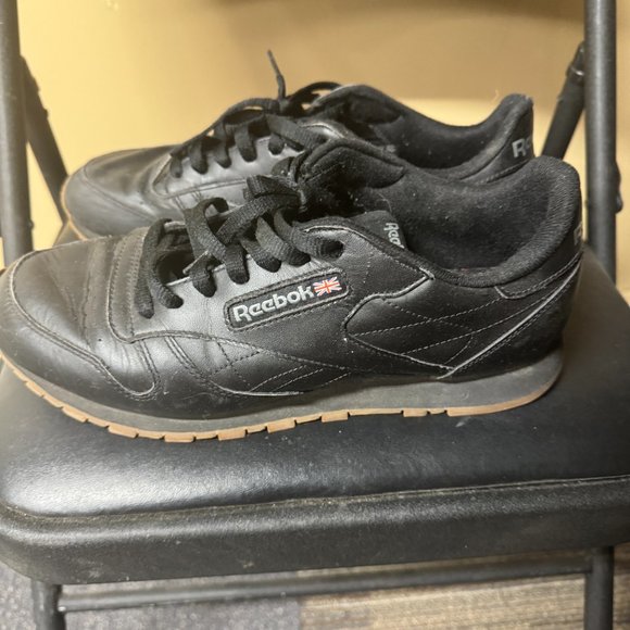 Original Leather Reebox Shoes - Picture 2 of 2